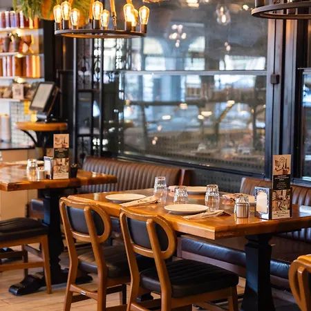 Δωμάτια σε οικογενειακή κατοικία Aycicegi Comfort *